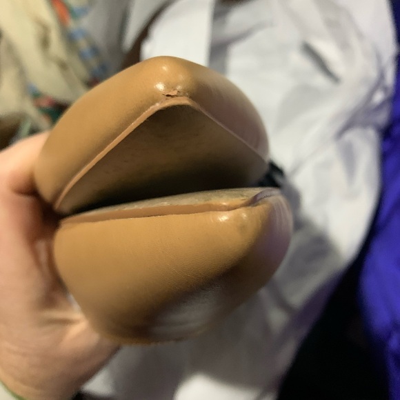 🎉HP🎉 Kurt Geiger Bow Tan Brown Mule Shoes Size EU 39 - Picture 8 of 8